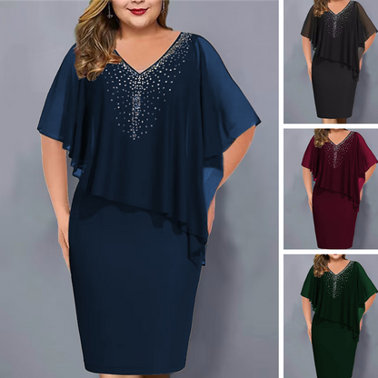 💐 Cape-jurk met V-hals en strass-steentjes, met een overlaag van chiffon