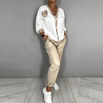 🔥Tijdelijke aanbieding - 2-delige set voor dames bestaande uit een casual top met V-hals en een broek met hoge taille