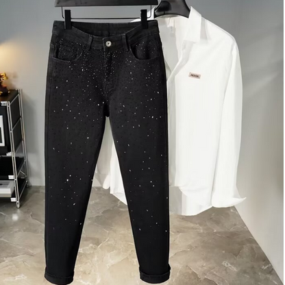 Slim-fit zwarte spijkerbroek met strassversiering