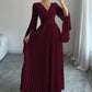 Elegante maxi-jurk met V-hals, plooien en vloeiende mouwen