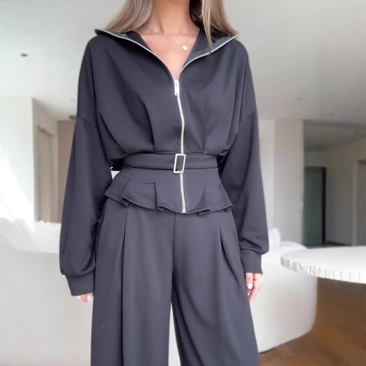 Elegante outfit met hoge taille en ritssluiting