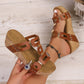 Comfortabele sandalen met sleehak
