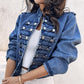 Vintage dames spijkerjas met symmetrische knopen